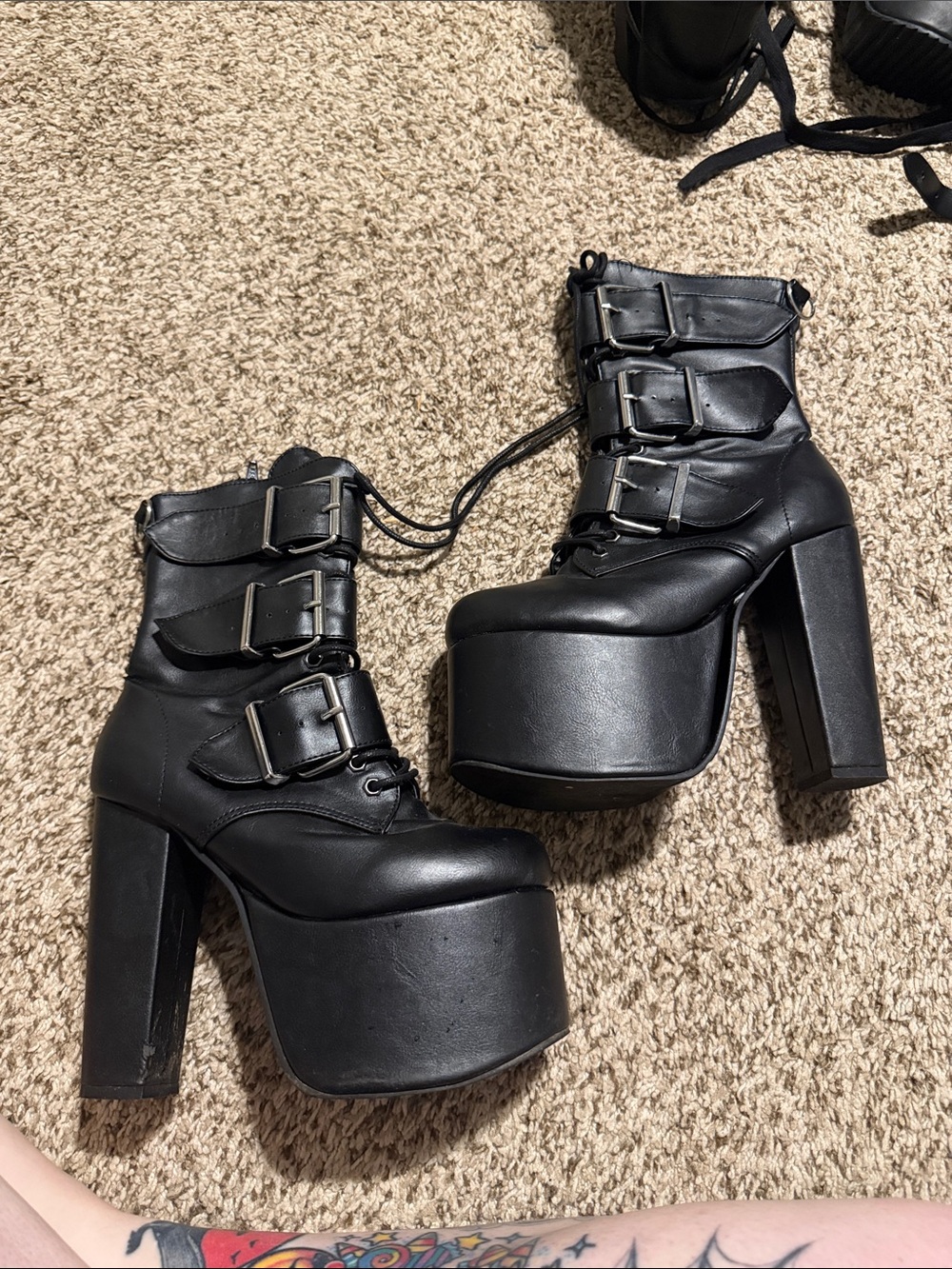 Demonia torment boots